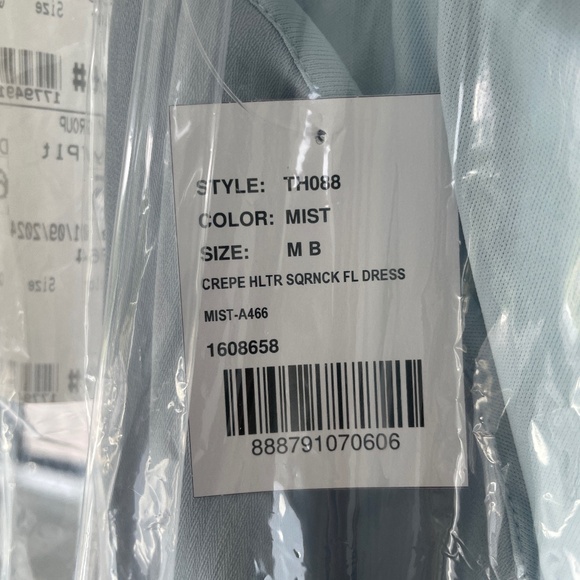 NWT Dessy Tie Halter Open Back Trumpet Gown in Mist (M) - Picture 3 of 3